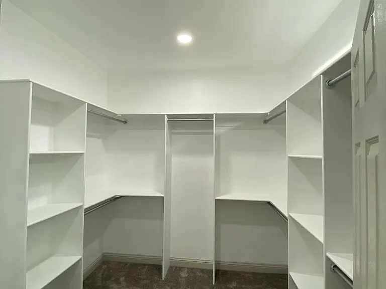 Unit Photo