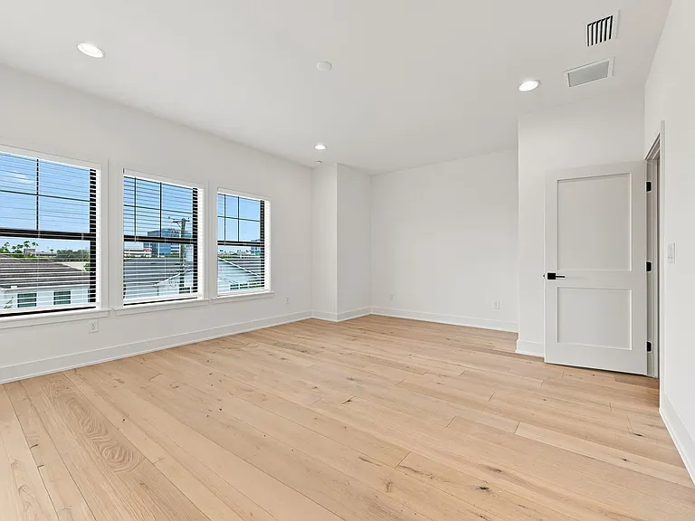 4324 W Gray St #3 — Photo 23