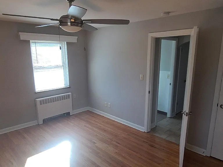 Edroy Court — Photo 44