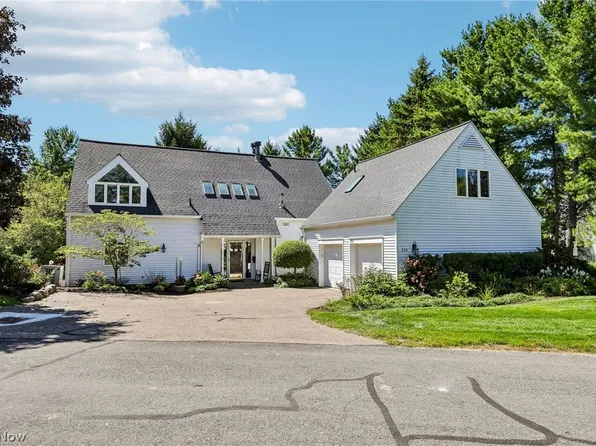 253 Tinkers Trl, Aurora, OH 44202