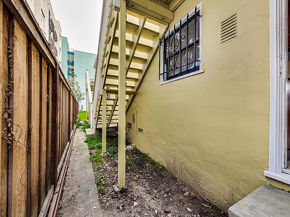 5th image of 2127-2143 & 2151 2159 Dwight Way #6105852