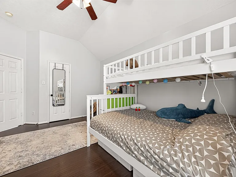 2910 Barton Meadow Ln — Photo 29