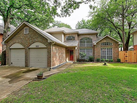 4th image of 523 Woodhill Ct