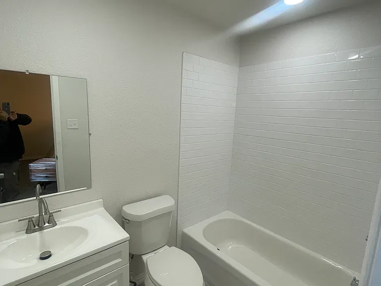 103 McKinley St — Photo 7