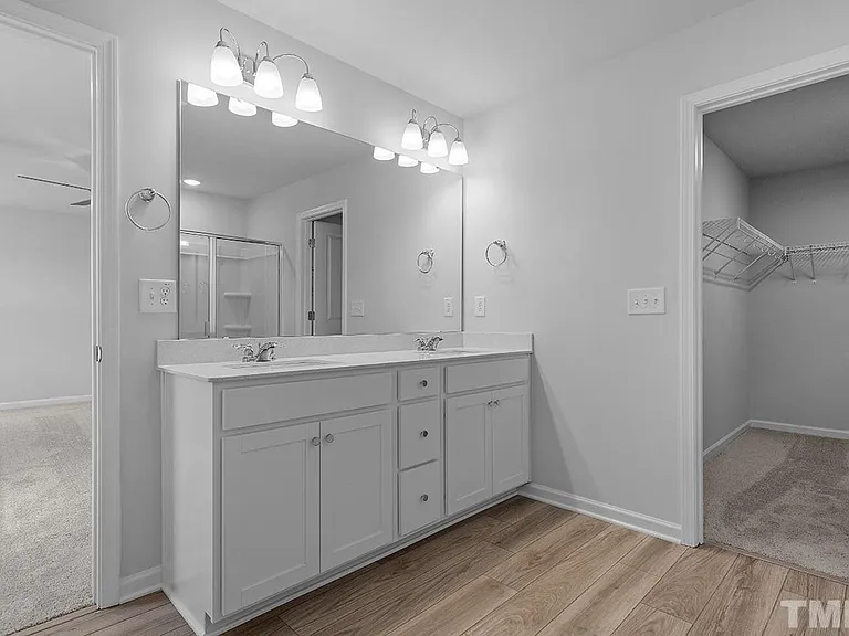 111 Umbrella Way — Photo 17