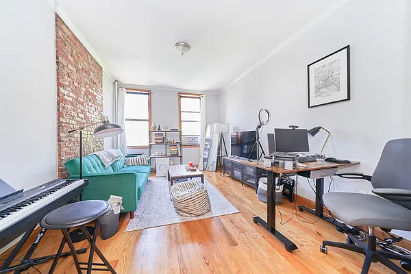 Rented by Living New York | media 7