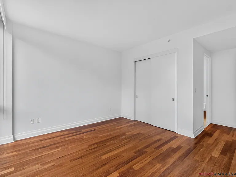 39 E 29th St #20C — Photo 7