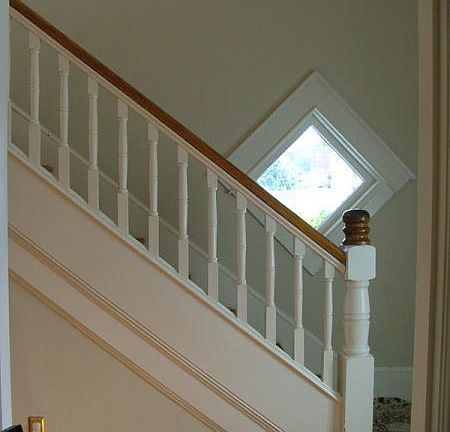 2nd image of 2171 Forest Ave