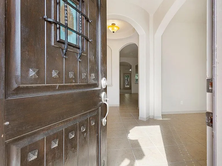 521 Walsh Hill Trl — Photo 6