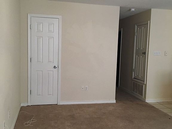 2nd image of 248 Walston Ave APT D