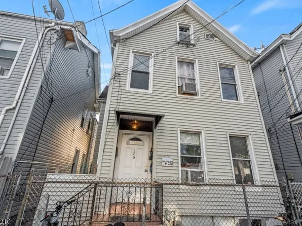 106 Madison St, Paterson City, NJ 07501