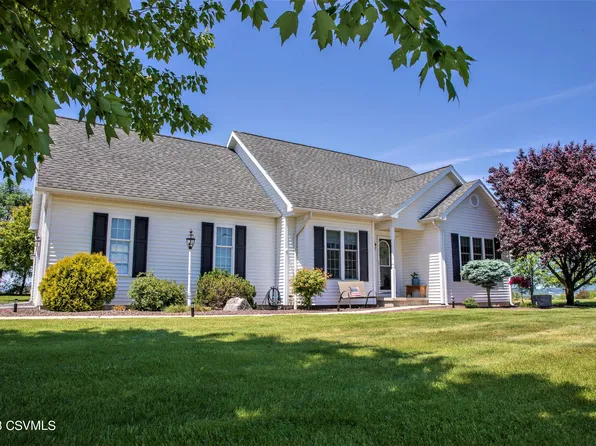 6 Harris Cir, Watsontown, PA 17777