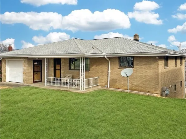 3016 Whitehaven Blvd, Steubenville, OH 43952