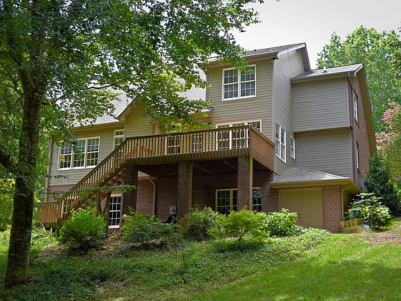 4th image of 1641 9th Street Pl SE