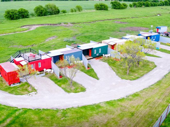 6449 S Interstate Highway 35