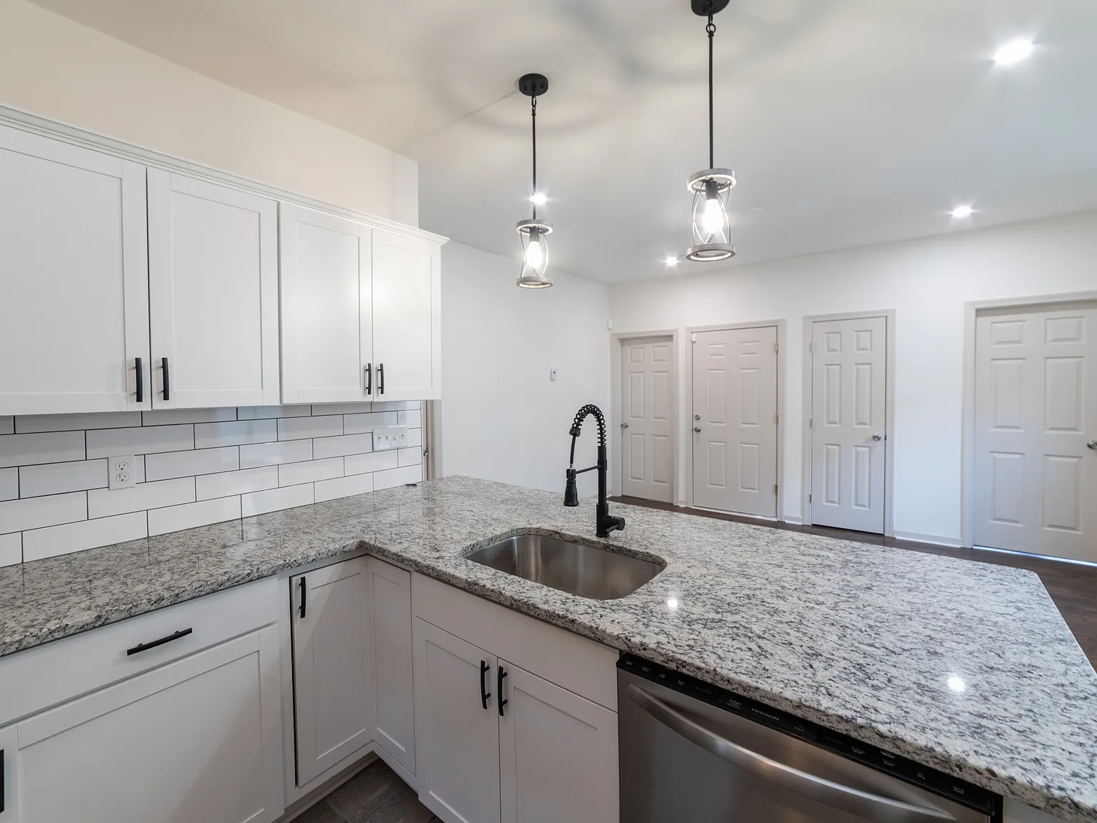 84 Sheffield Avenue - 1 — Photo 1