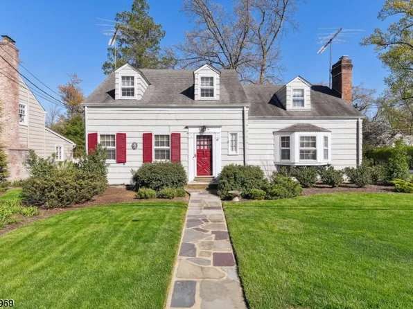 50 Francisco Ave, West Caldwell Twp., NJ 07006