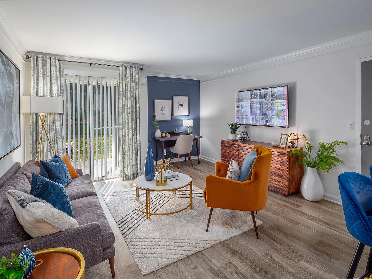 Vetra West End — Photo 1