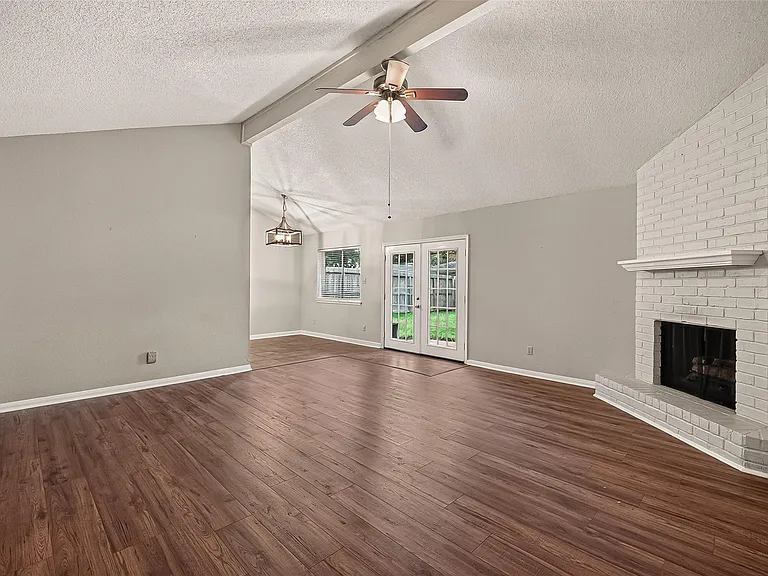 16451 Cavendish Dr — Photo 7