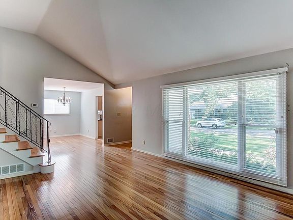 3rd image of 1008 Bricker Blvd