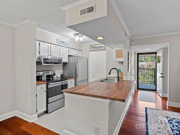 11017 Running Ridge Rd, Charlotte, NC 28226