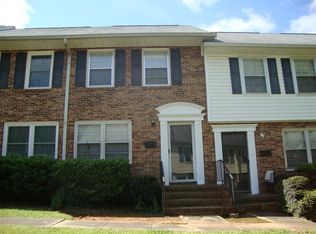 1448 Dover Rd, Spartanburg, SC 29301