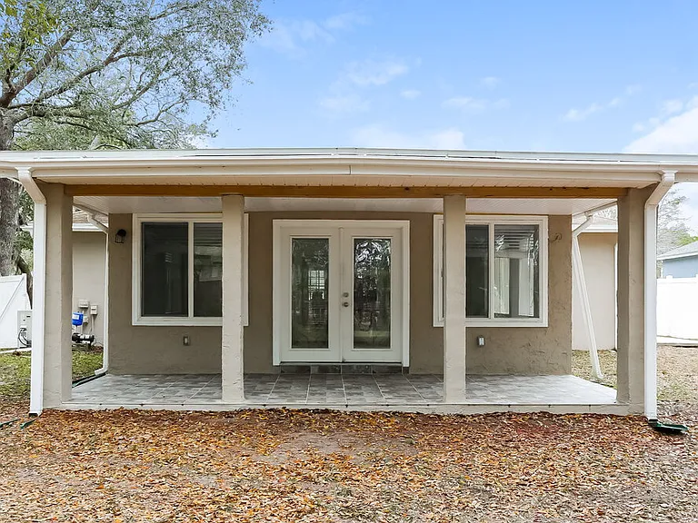 2623 Cobblestone Forest Cir E — Photo 16