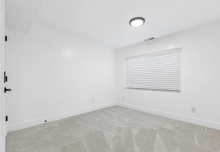 5108 W Tyce Ln — Photo 33