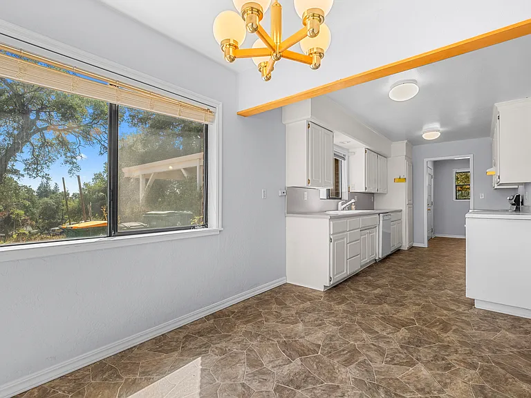2835 Easy St — Photo 17