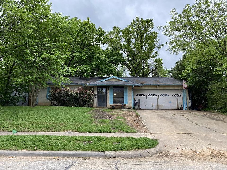 1st image of 120 S Park Ln