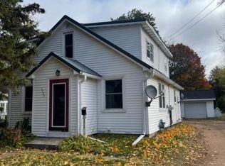 1525 Clermont St, Antigo, WI 54409