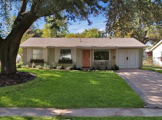 12135 Oberlin Dr, Dallas, TX