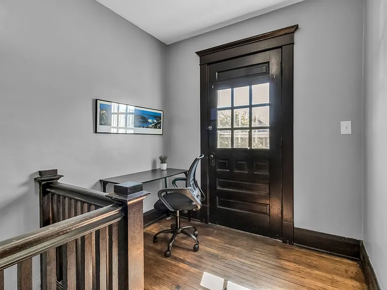 49 Virgil Ave — Photo 12