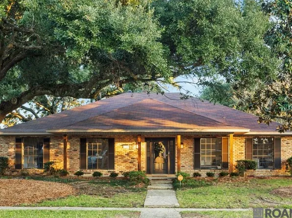 15823 Hogenville Ave, Baton Rouge, LA 70817