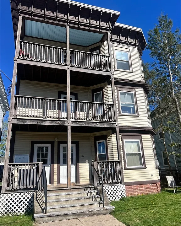 174 Pine St #3