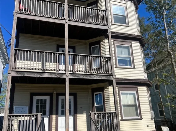 174 Pine St APT 3, Attleboro, MA 02703