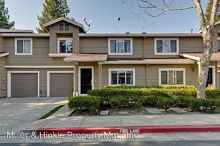 1st image of 929 Deer Meadow Ct