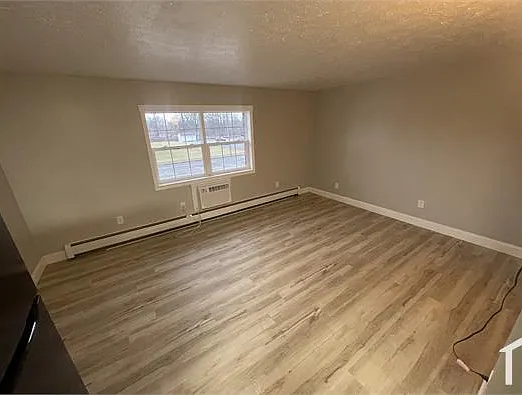 4370 Oberlin Ave — Photo 6