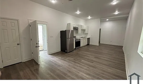 4032 N Miro St #B — Photo 6