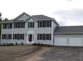 13 Acre Ln, Merrimack, NH 03054