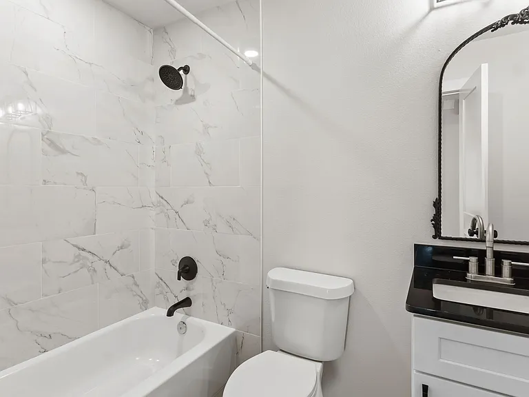 bathroom for the 1st bedroom