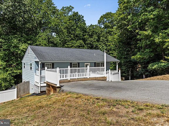 2nd image of 12525 Adobe Cir
