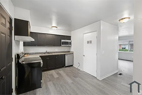3515 W Siebenthaler Ave #7 — Photo 17