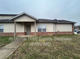 614 S Landen Ave, Republic, MO 65738