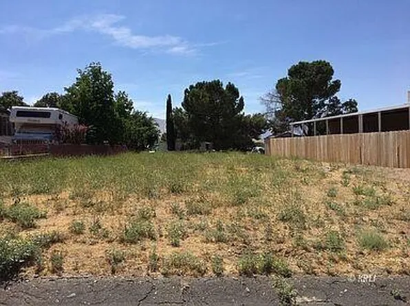 5009 Cherokee Ct, Lake Isabella, CA 93240