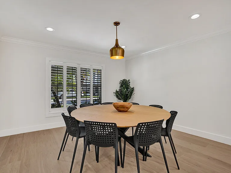 885 Nafa Dr — Photo 41