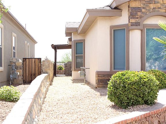 4th image of 3111 Blue Dirt Cir
