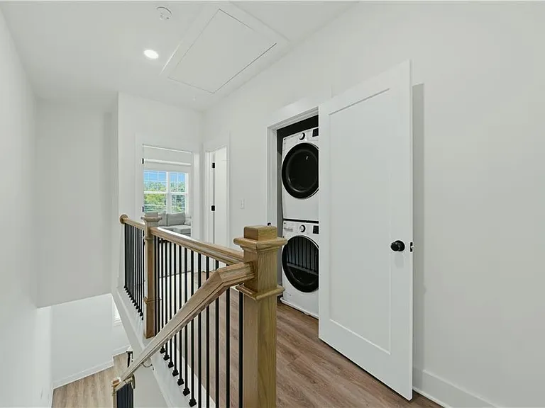 104 Mission Way — Photo 12