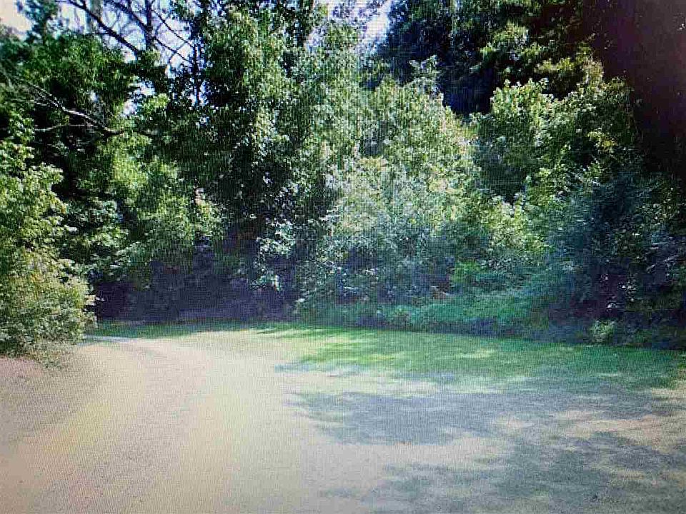 2nd image of 2234 Holt Town Rd