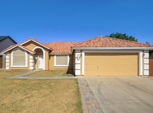 727 N Sulleys Dr, Mesa, AZ 85205